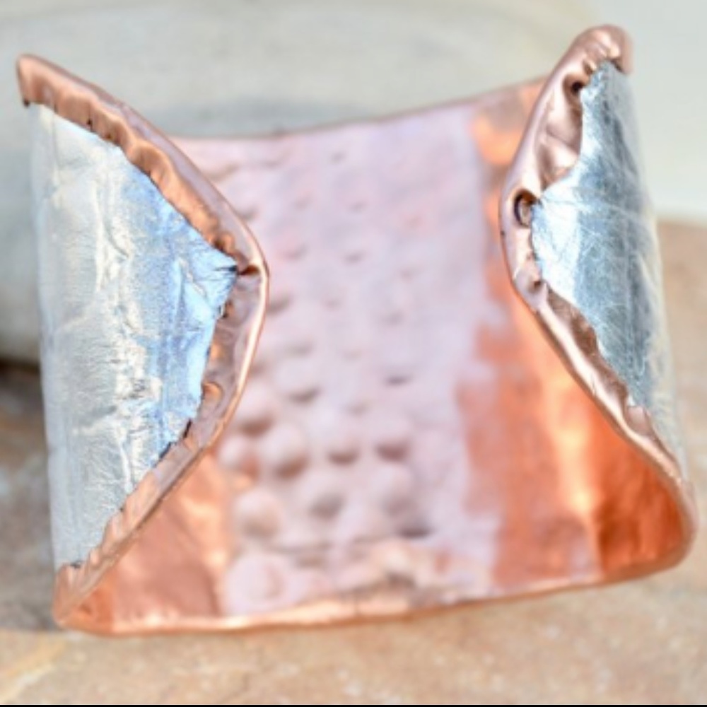 Copper Real Leather Silver Crocodile Cuff Bracelet - Picture 5 of 6